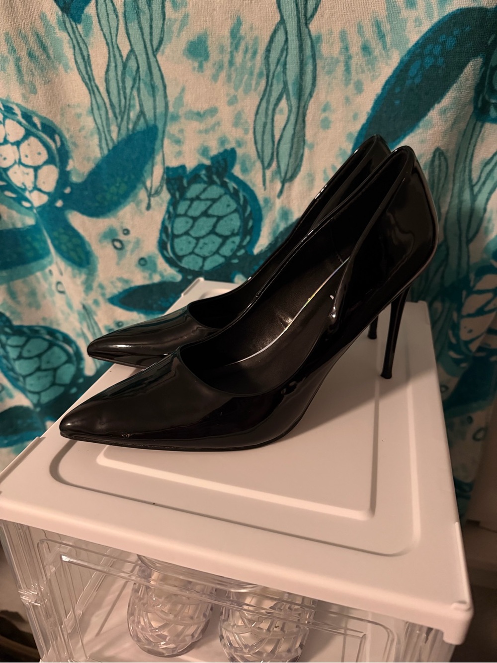 Women’s Black Patent Pointed-Toe Stiletto Pumps